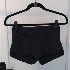 LULULEMON RUNNING SHORT